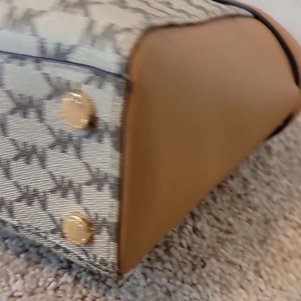 SOLD Michael Kors Hamilton Satchel/Bag/Purse Tan and Brown Satchel NWOT - Picture 6 of 15